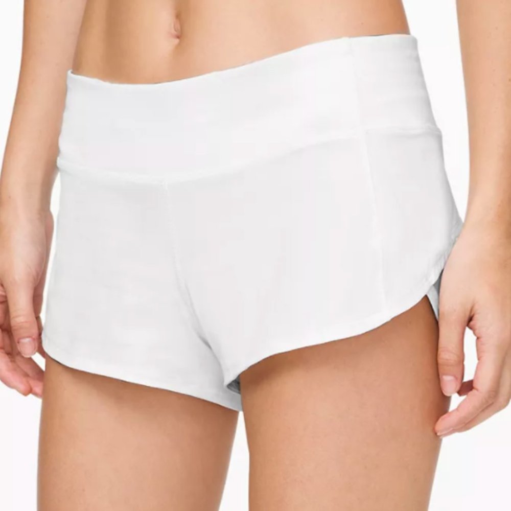NWOT Lululemon white speed ups 2.5" size 2